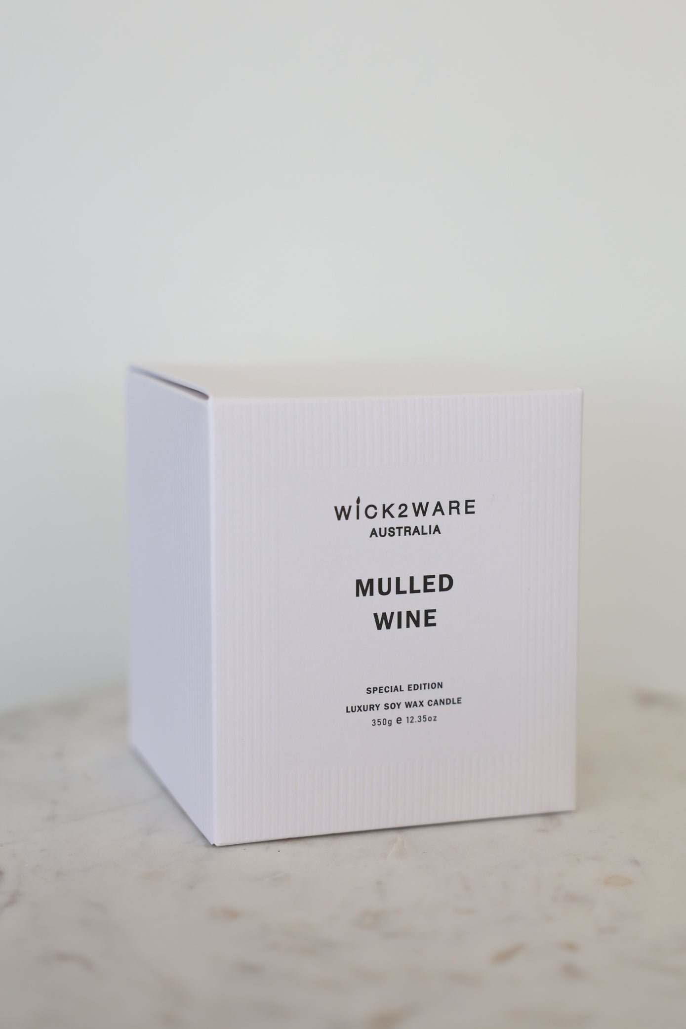Wick2Ware Mulled Wine candle packaging – minimalist white box, 350g soy wax candle