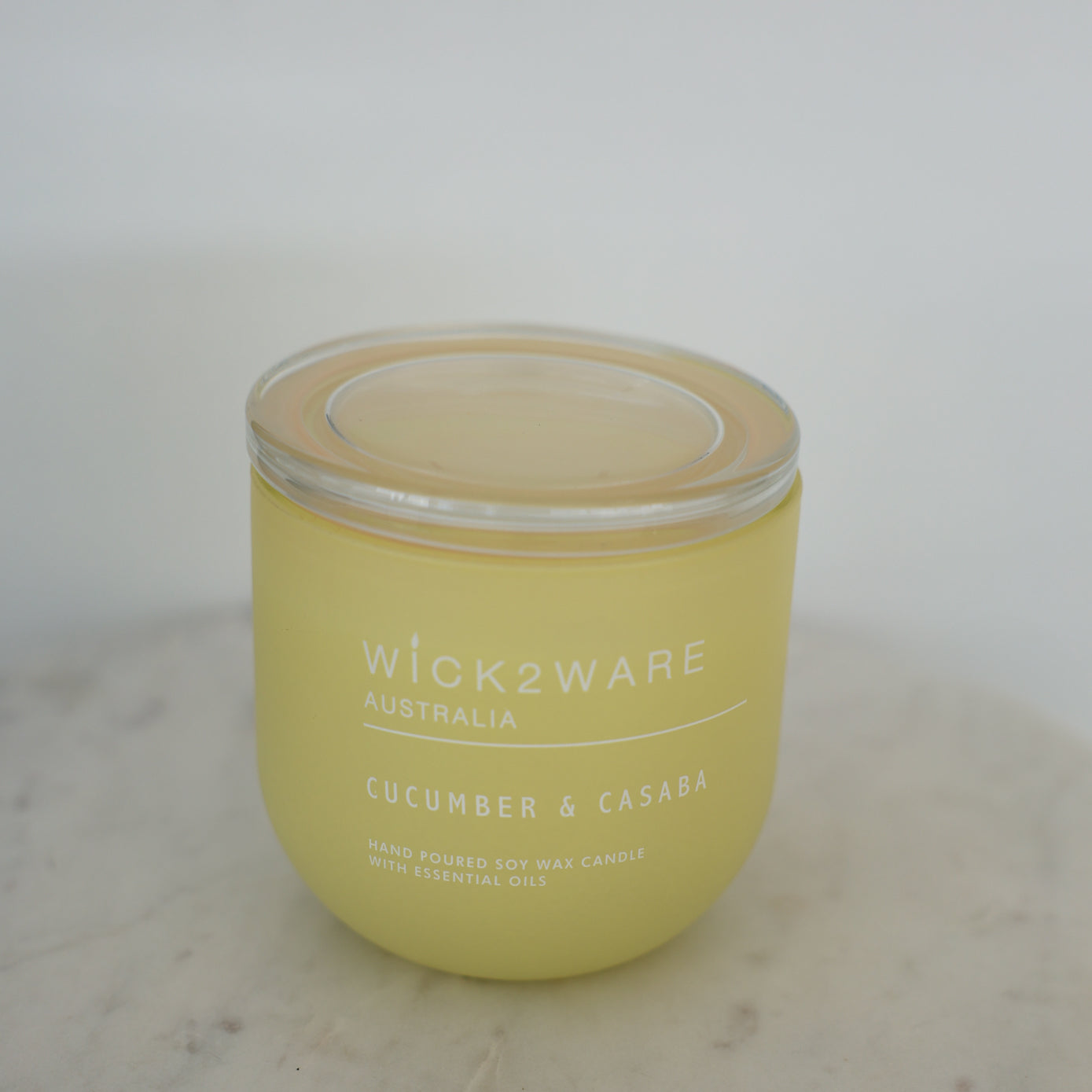 Cucumber & Casaba candle with lid – hand-poured soy wax candle in yellow matte glass